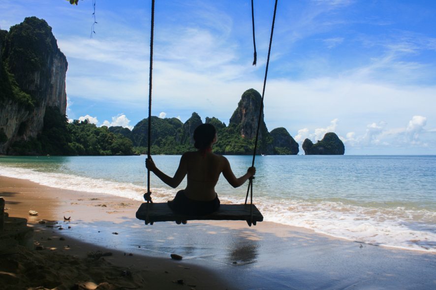 8 Best Private Beaches Around the World for a Luxury Escape